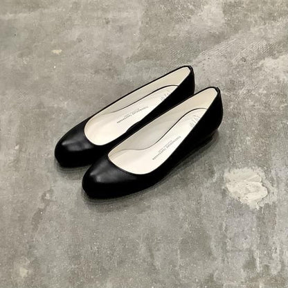 LOW ROUND MONOCHROME (BLACK)