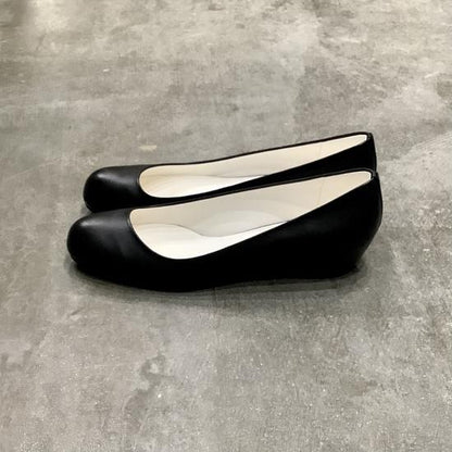 LOW ROUND MONOCHROME (BLACK)