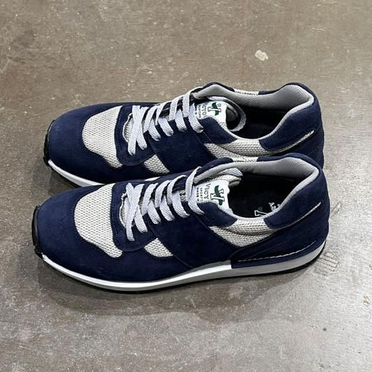 CLASSIC 9001 TRAIL RUNNING SHOE (NAVY/GREY)