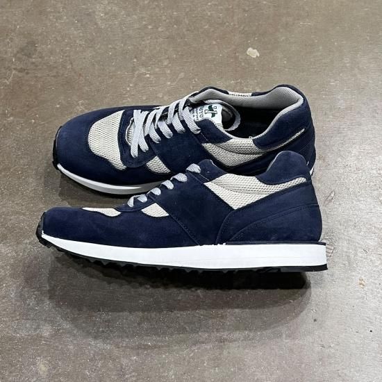 CLASSIC 9001 TRAIL RUNNING SHOE (NAVY/GREY)