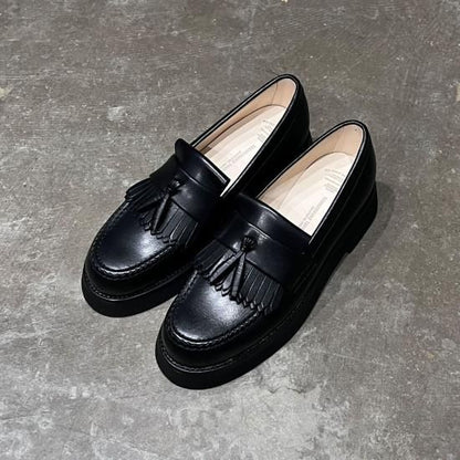 THE LOAFER / タッセルローファー (BLACK)