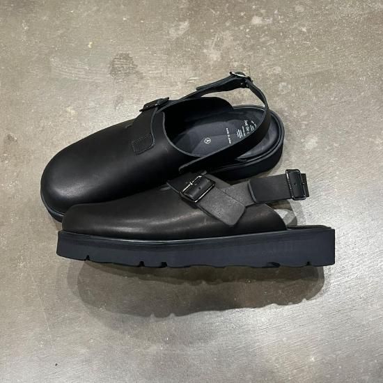 HALF BELT SANDALS (BLACK)