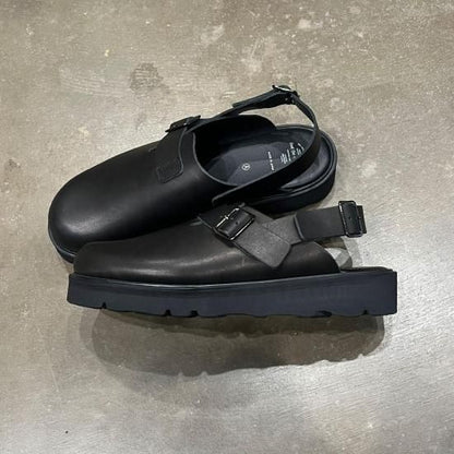 HALF BELT SANDALS (BLACK)