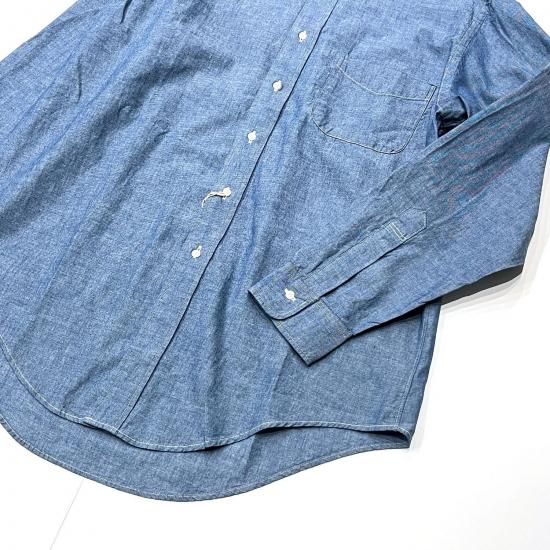 CHAMBRAY STANDARD BUTTON DOWN SHIRT