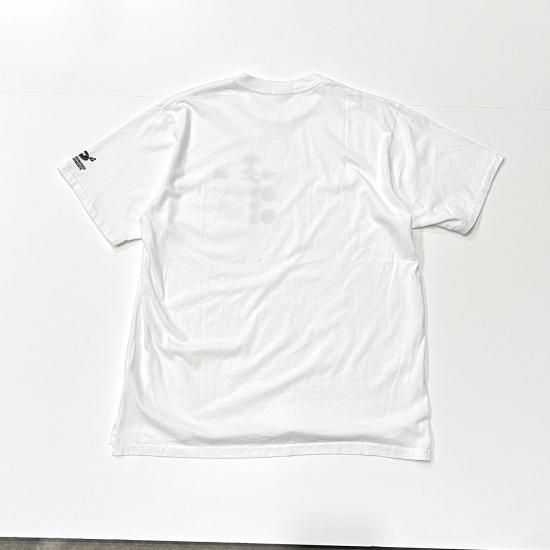PRINTED CROSS CREW NECK T-SHIRT - MULTI PATTERN (WHITE)