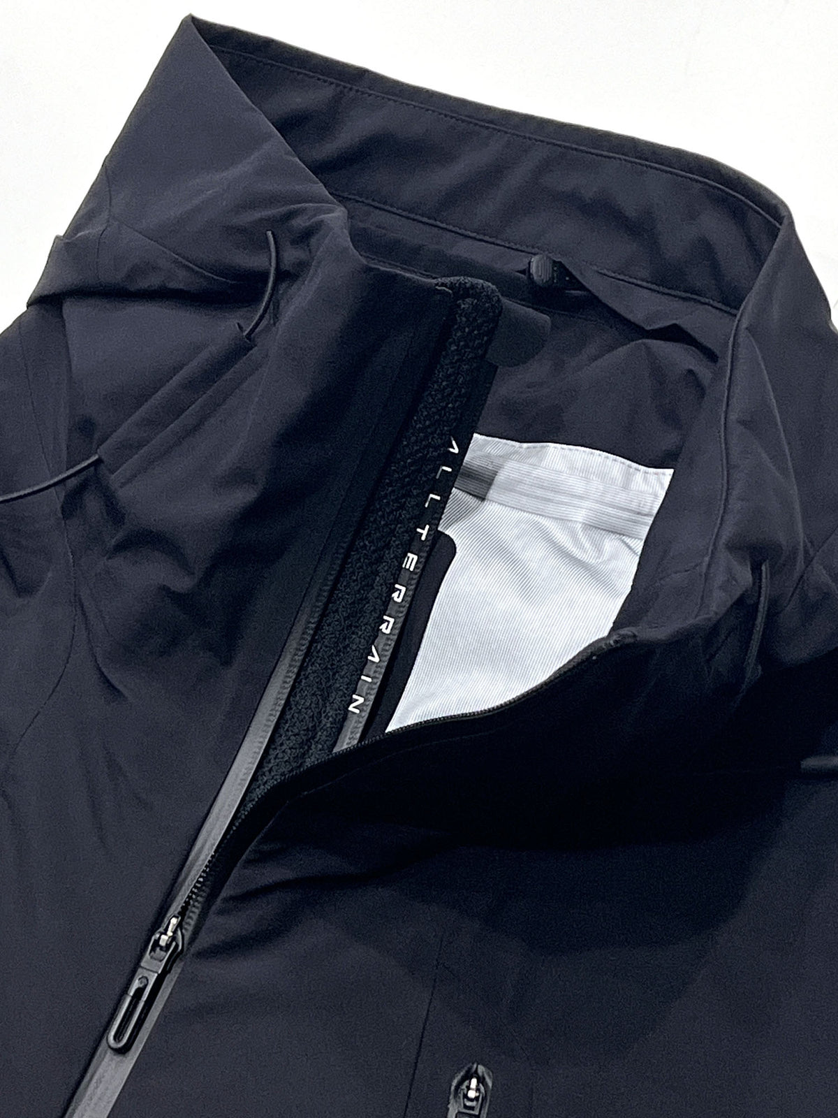 HARD SHELL JACKET "CREAS"