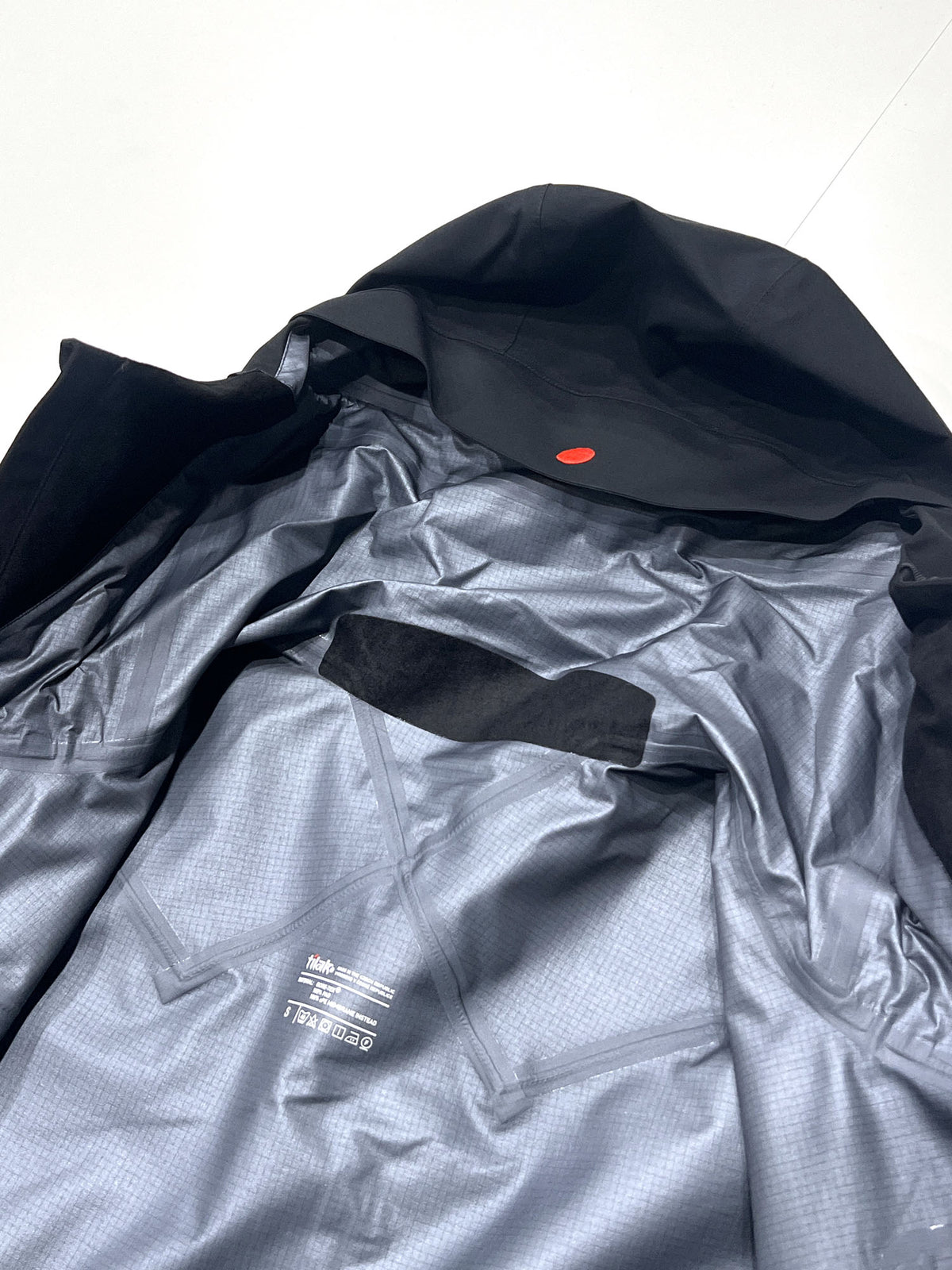 EVOLUTION JACKET / 3-LAYER GORE-TEX PRO